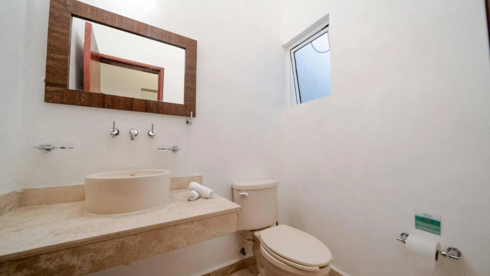 Prázdninový dům 2 Bedroom Condo Only Steps To The Beach - At Magic Paradise Condos, Mamitas Beach - Magia Playa del Carmen