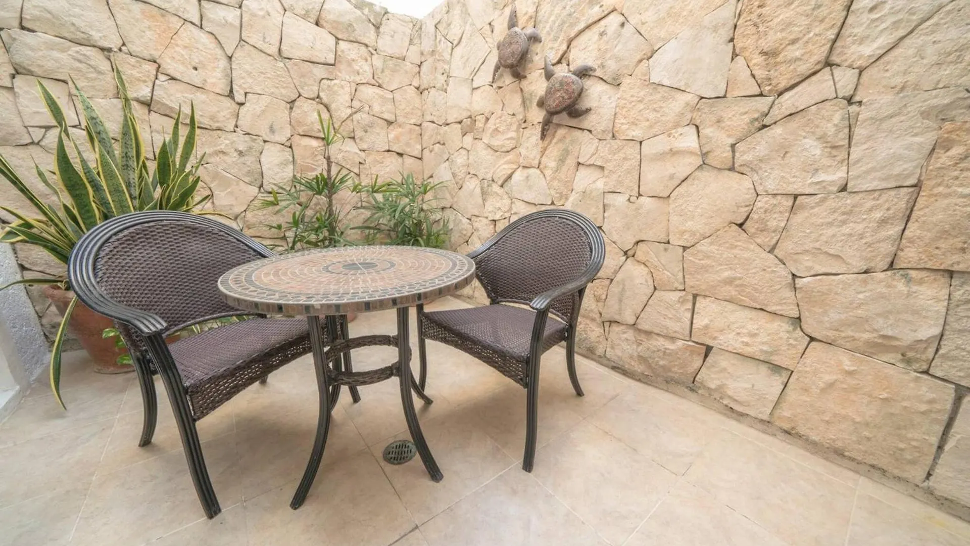 2 Bedroom Condo Only Steps To The Beach - At Magic Paradise Condos, Mamitas Beach - Magia Playa del Carmen